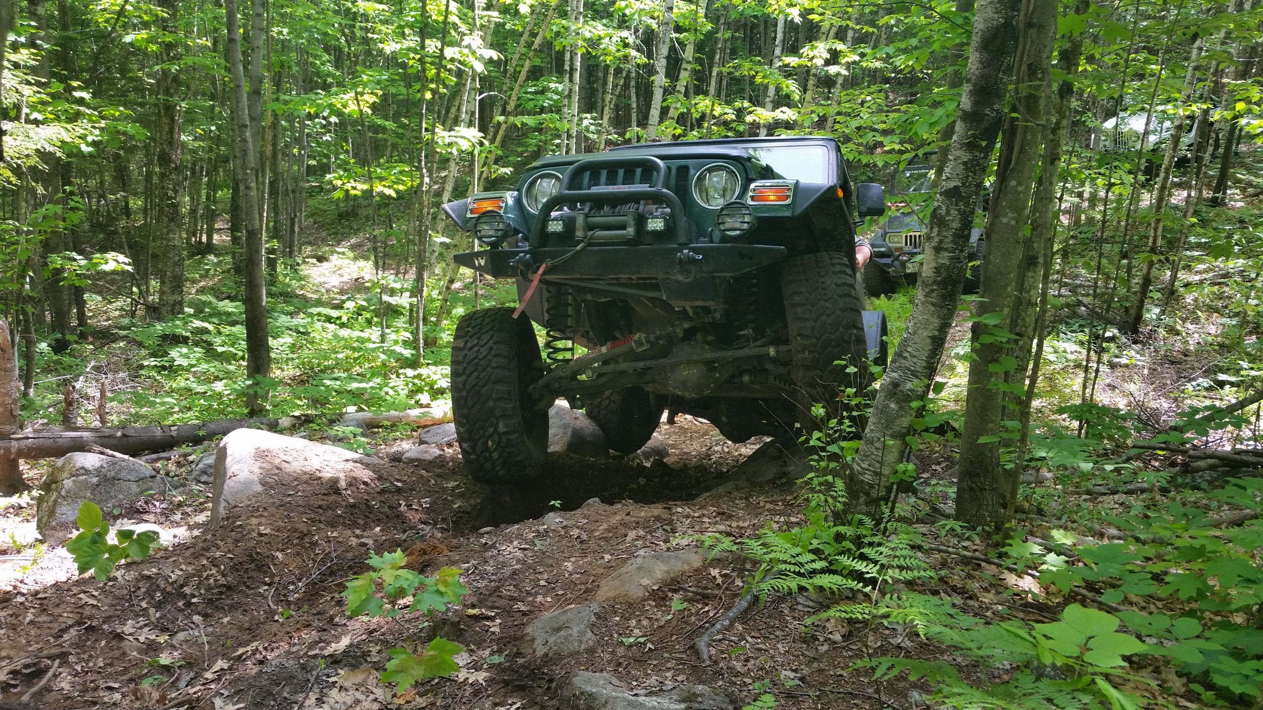 Jeep Clubs and 4×4 Off-Road Trails in Maine