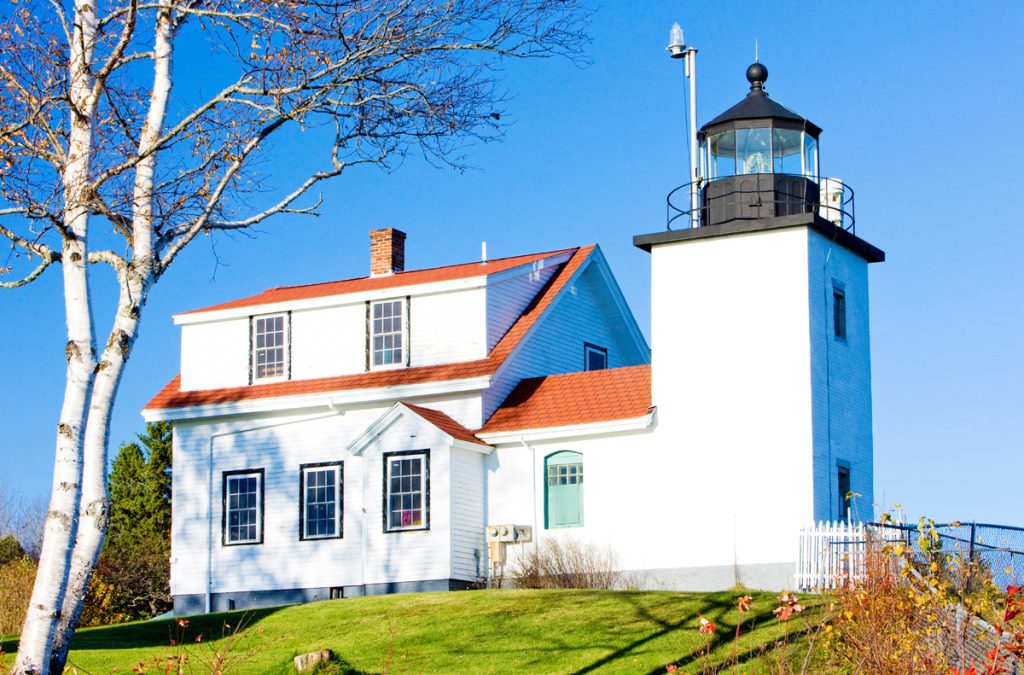 Fort Point Lighthouse
